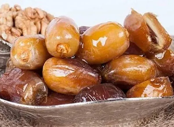 خرید و قیمت انواع خرما زاهدی عمده