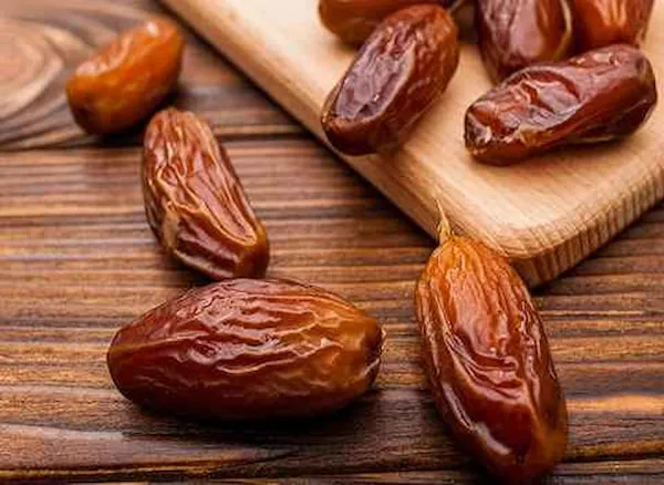 خرید خرما کبکاب صادراتی + قیمت عالی با کیفیت تضمینی