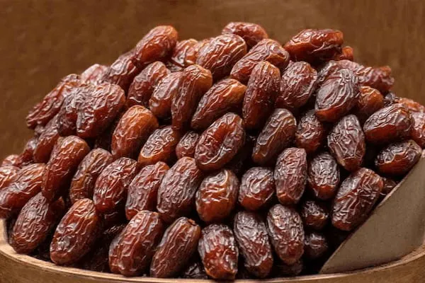 آشنایی با خرما شاهانی + قیمت استثنایی خرید