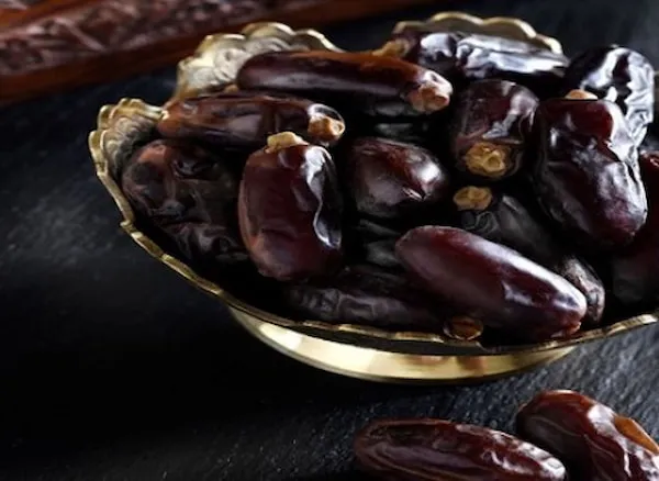 خرید جدیدترین انواع خرمای ربی با قیمت مناسب